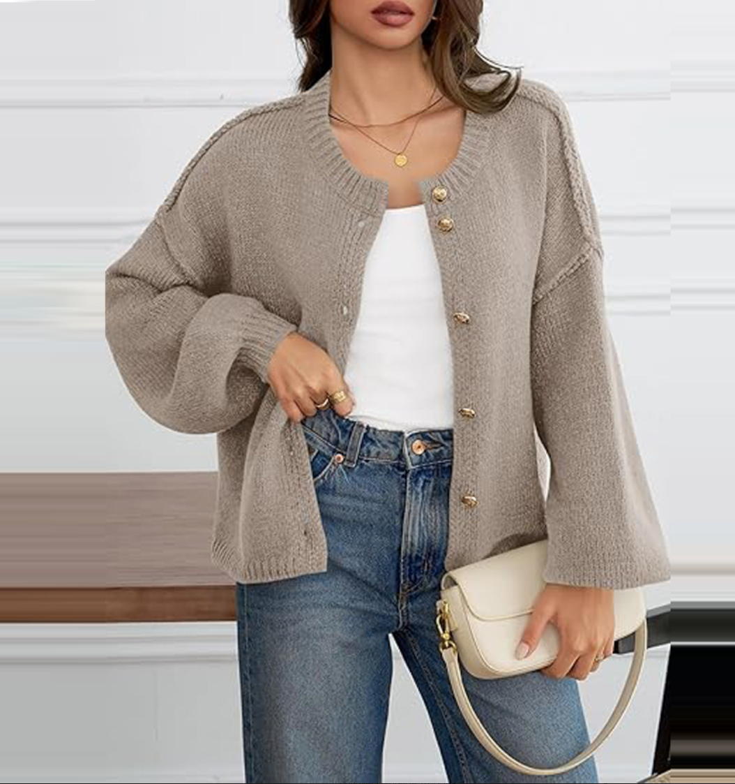 Women’s Knitted Cardigan – Soft Casual Button-Up Sweater